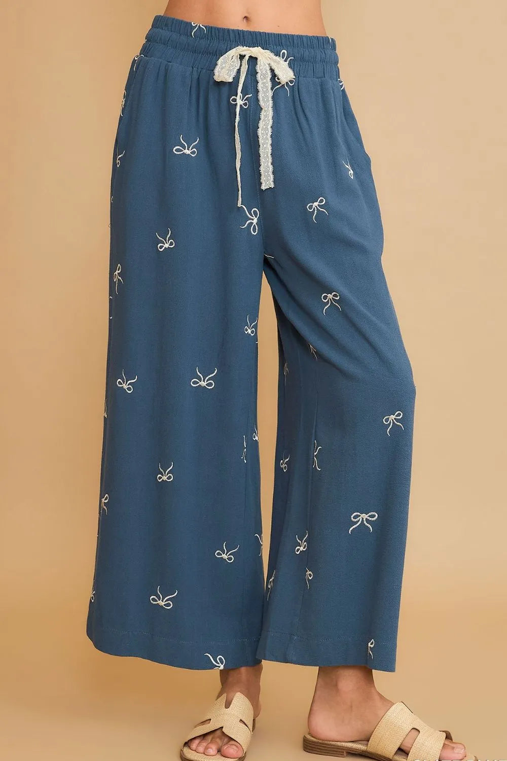 Embroidered Bow Wide Leg Pants Plus Size